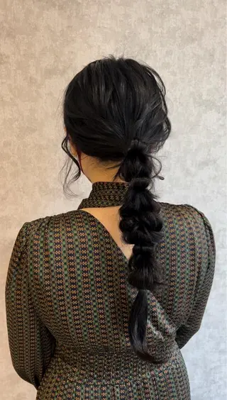 ロング Rio/ヘアセット/ ハイトーンカラーのヘアスタイル