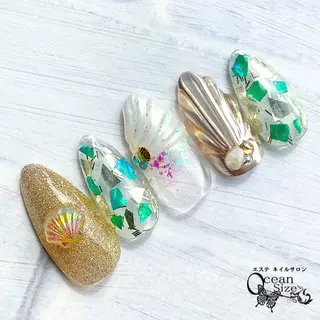 ネイル 宮森 貴子のネイルデザイン