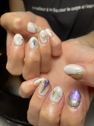 ネイル M. KOTOMIのネイルデザイン