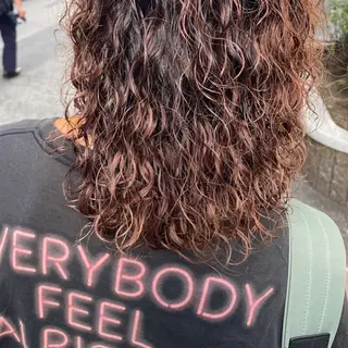 カラー MOEKA🌺レディ ースカットモデルのヘアスタイル