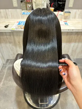 ロング 平瀬 胡桃のヘアスタイル