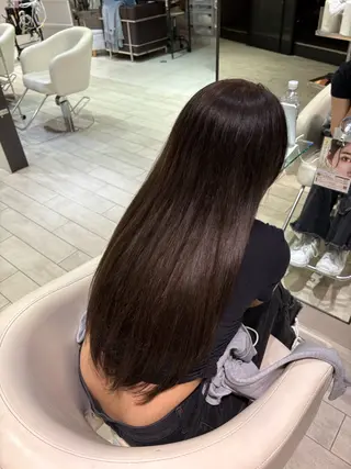 ロング カラー loa所属・mei/中目黒/ アイドル風/ガーリーのヘアスタイル