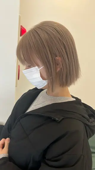 ショート カラー 名古屋栄/ブリーチ/ ボブ🧃木下桃嘉のヘアスタイル