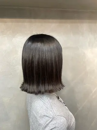 ミディアム TNB TOKYO所属・Insta 指名 No.1KURUMIのヘアスタイル