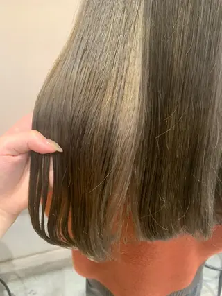 ロング カラー ハイトーン/レイヤー 💜Akaneのヘアスタイル