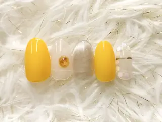 ネイル She by M【シーバイエム】パラジェル/ニュアンスネイル所属・She by M. Ryoukaのネイルデザイン