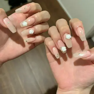 ネイル alien girl所属・aliengirl Ayuのエステ・リラクイメージ