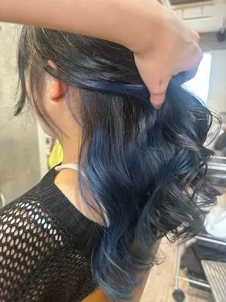 セミロング カラー 熊瀧 彩花のヘアスタイル