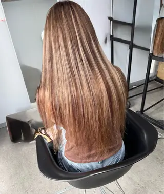 ロング 藤井 佑良 FUJII YURAのヘアスタイル