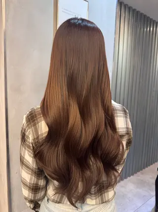 ロング 【渋谷】艶髪特化♡ 艶髪先生のヘアスタイル