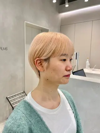 ショート レイヤーカット Kinoのヘアスタイル