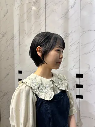 ショート miu /透明感カラーのヘアスタイル