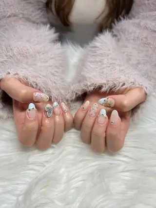 ネイル ちゅるんネイル🪄 耳ツボジュエリー🔗のネイルデザイン