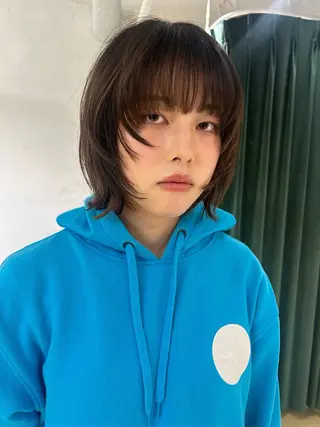 ショート hen所属・心斎橋/レイヤー/ ブリーチ/モエのヘアスタイル