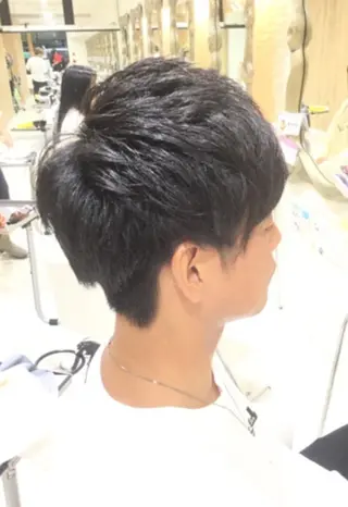 ショート メンズ 松吉 純平のヘアスタイル