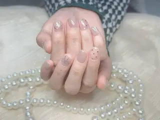 ネイル エ ン🐰🐰のネイルデザイン