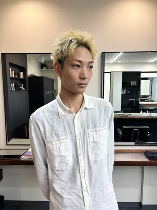 カラー メンズ スパイキーパーマ 柏NO1 藤本葉のヘアスタイル