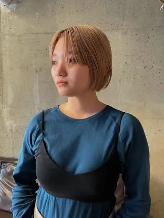 ショート カラー パーマ/レイヤー 岩山丈一郎のヘアスタイル