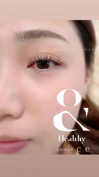 マツエク・マツパ Charme Esbeaute所属・南森町LED エクパーマのマツエク・マツパデザイン