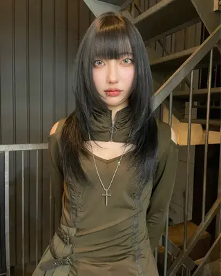 セミロング カラー こだわりハイトーン/ ケアブリーチ/岸のヘアスタイル