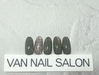 ネイル Van Nail Salonのネイルデザイン