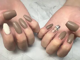 ネイル Queennail 北堀江AYAのネイルデザイン