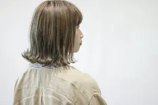 ミディアム カラー ill副店長 立和田純也のヘアスタイル