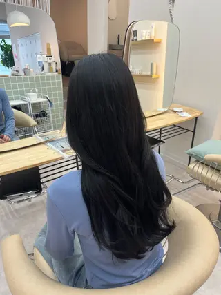 ロング newi広島／ Ririaのヘアスタイル