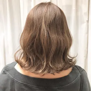 カラー ツノダ ルカのヘアスタイル