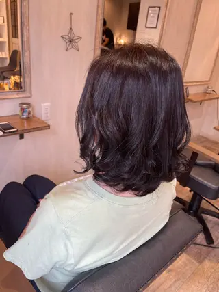 ミディアム marou 新柏のヘアスタイル