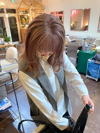 カラー iru所属・mi kiのヘアスタイル