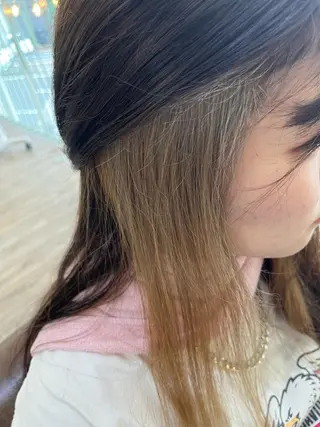 カラー 戸川 紗良のヘアスタイル