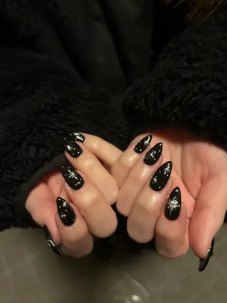 ネイル Luo 柚花のネイルデザイン