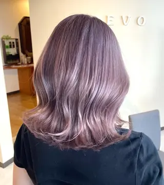 ミディアム 宮本 いぶきのヘアスタイル