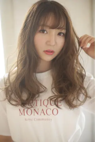 カラー 龍 門のヘアスタイル