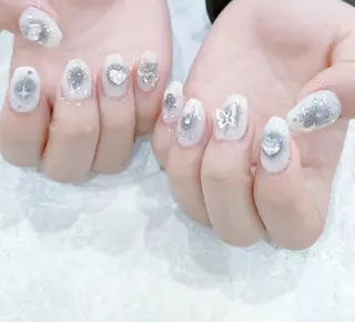 ネイル Rediant （美由紀）のネイルデザイン