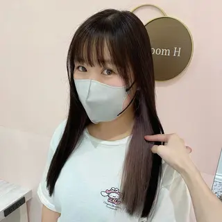 セミロング カラー salowin渋谷kitaya park前所属・RIKA韓国ヘア/く びれヘア/上品カラーのヘアスタイル