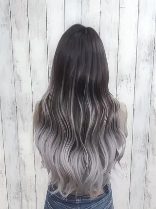 ロング カラー ヘアアレンジ エクステ専門店 Vのヘアスタイル