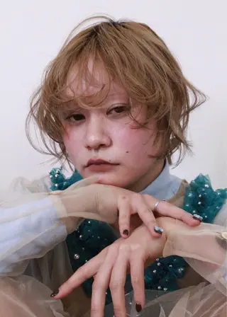 ショート ALBUM SHINJUKU所属・フカミ マナカのヘアスタイル