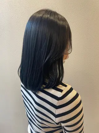 ミディアム アンニュイヘア/ 顔周りカット/眞弓萌のヘアスタイル