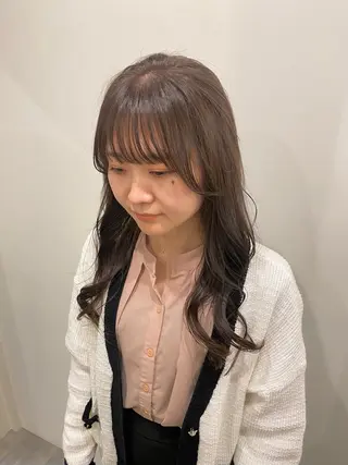 ミディアム カラー 🍑 モモカ🍑のヘアスタイル