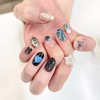 ネイル Kira-ra所属・Kira-ra💎 KIRARIのネイルデザイン