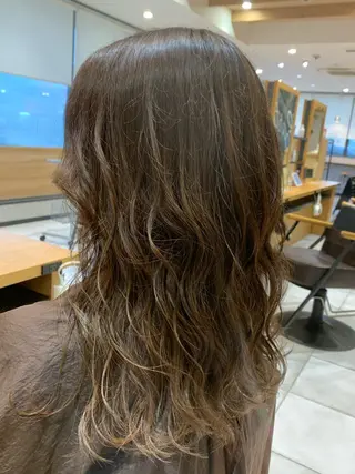 セミロング カラー 名古屋/デザイン/ ブリーチ/松井亮磨のヘアスタイル