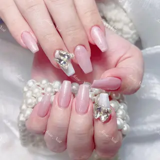 ネイル Kurieitibu 🍬Byu~tīのネイルデザイン