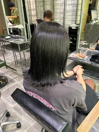 カラー 真愛 /UMMのヘアスタイル