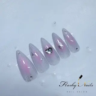 ネイル Flashy Nailsのネイルデザイン