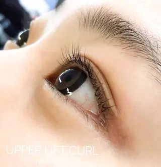 マツエク・マツパ レイフィールド北名古屋所属・レイフィールド 服部のマツエク・マツパデザイン