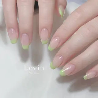 ネイル Lovinなんばスカイオ店所属・Shikata Asukaのネイルデザイン