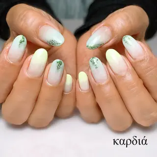 ネイル καρδιά -ｶﾙﾃﾞｨｱ-のネイルデザイン