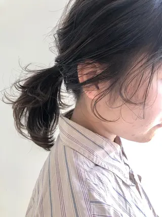 ミディアム 横山 莉奈のヘアスタイル